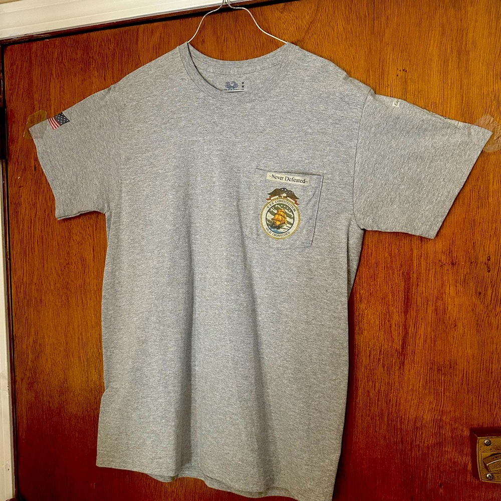 VTG Boston Souvenir USS CONSTITUTION TEE SHIRT SZ M Cotton SS, Old Ironsides